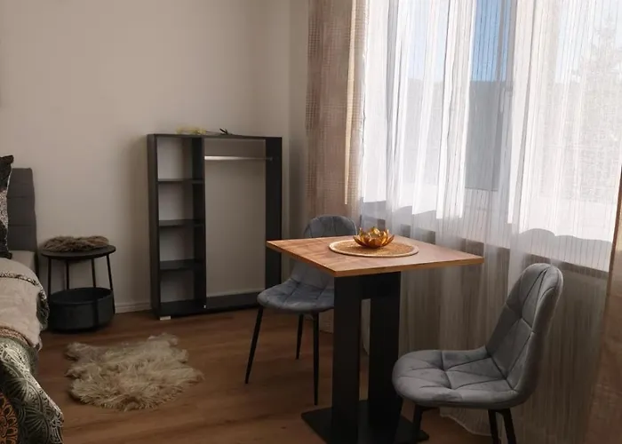 Tania באד נויאנאהר-ארוויילר